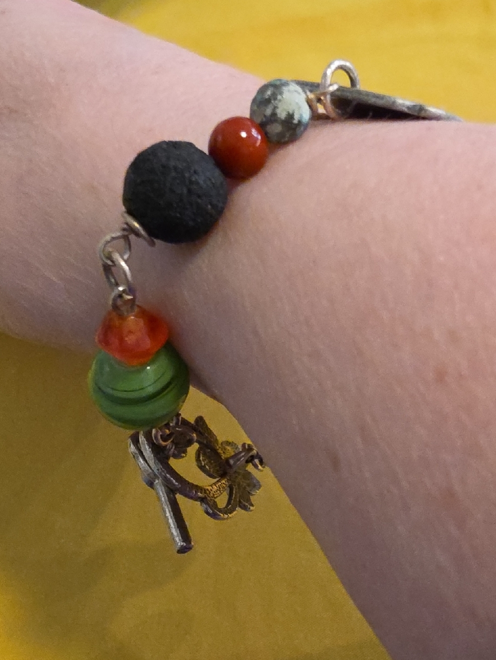 Boho -Style ▪︎ Charm Bracelet ▪︎ Colorful Mixed Beads & Toggle Clasp ▪︎ FUN!